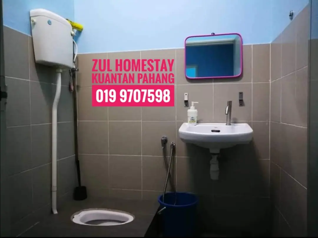 bilik air kedua homestay indera mahkota type e